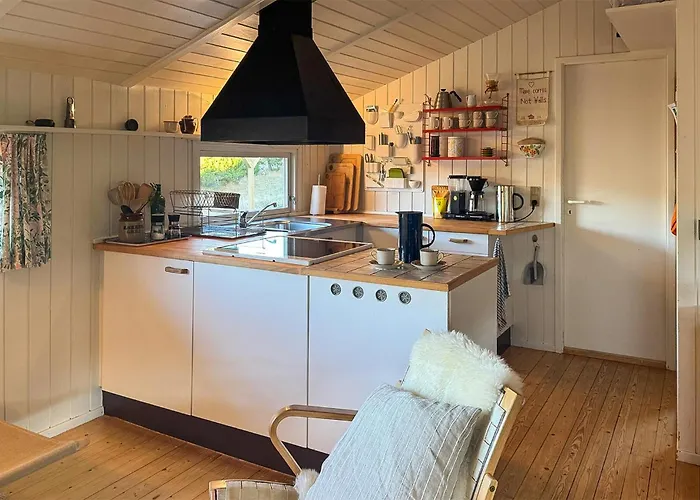 Tziki Holiday home
