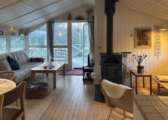 Holiday home Tziki *